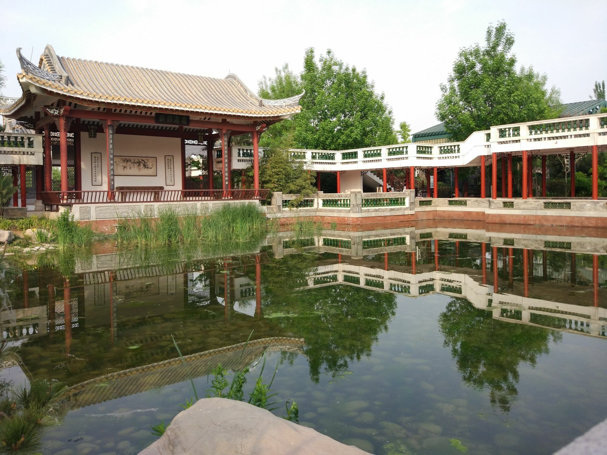 Beijing Riverside Hotel Exterior foto
